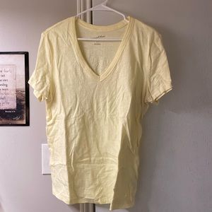 Universal Thread V neck